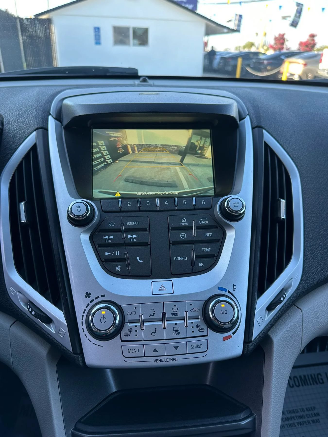 Used 2017 GMC Terrain SLT FWD image 27