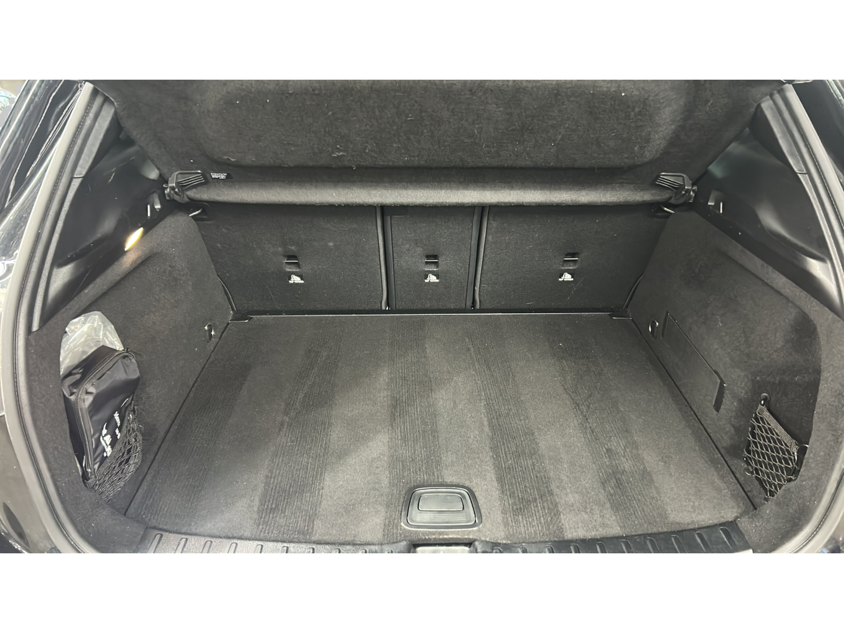 Used 2025 Mercedes-Benz GLA 250 image 29