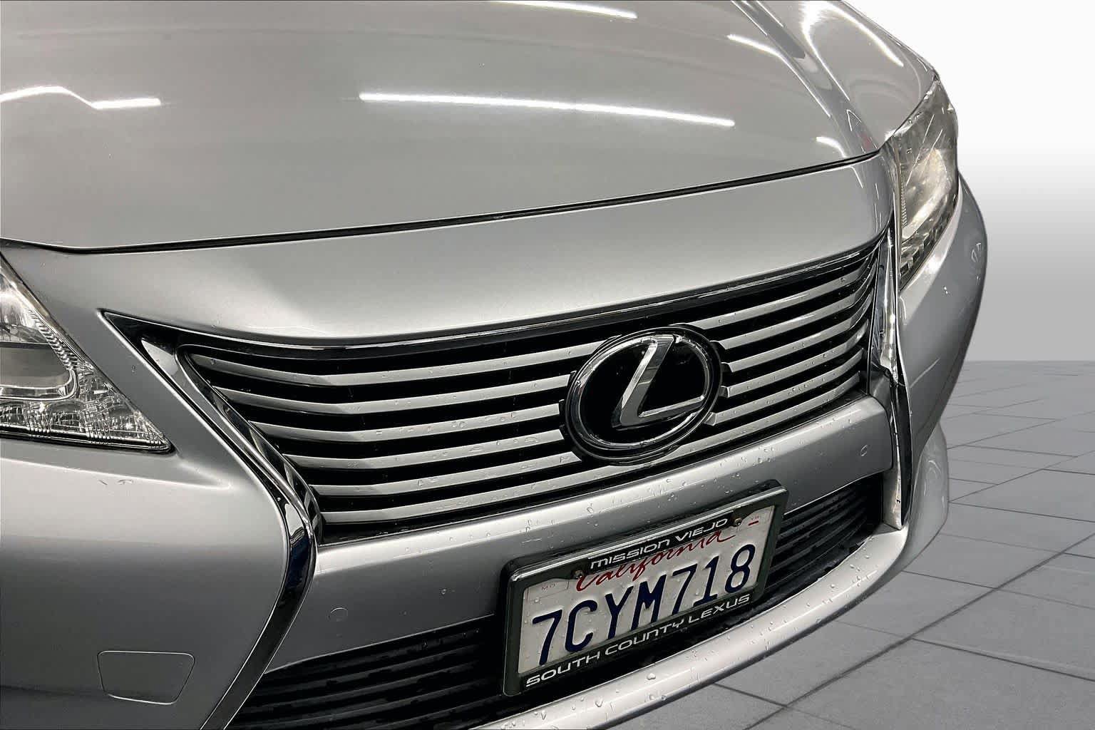 Used 2013 Lexus ES 350 w/ Premium Pkg FWD image 29