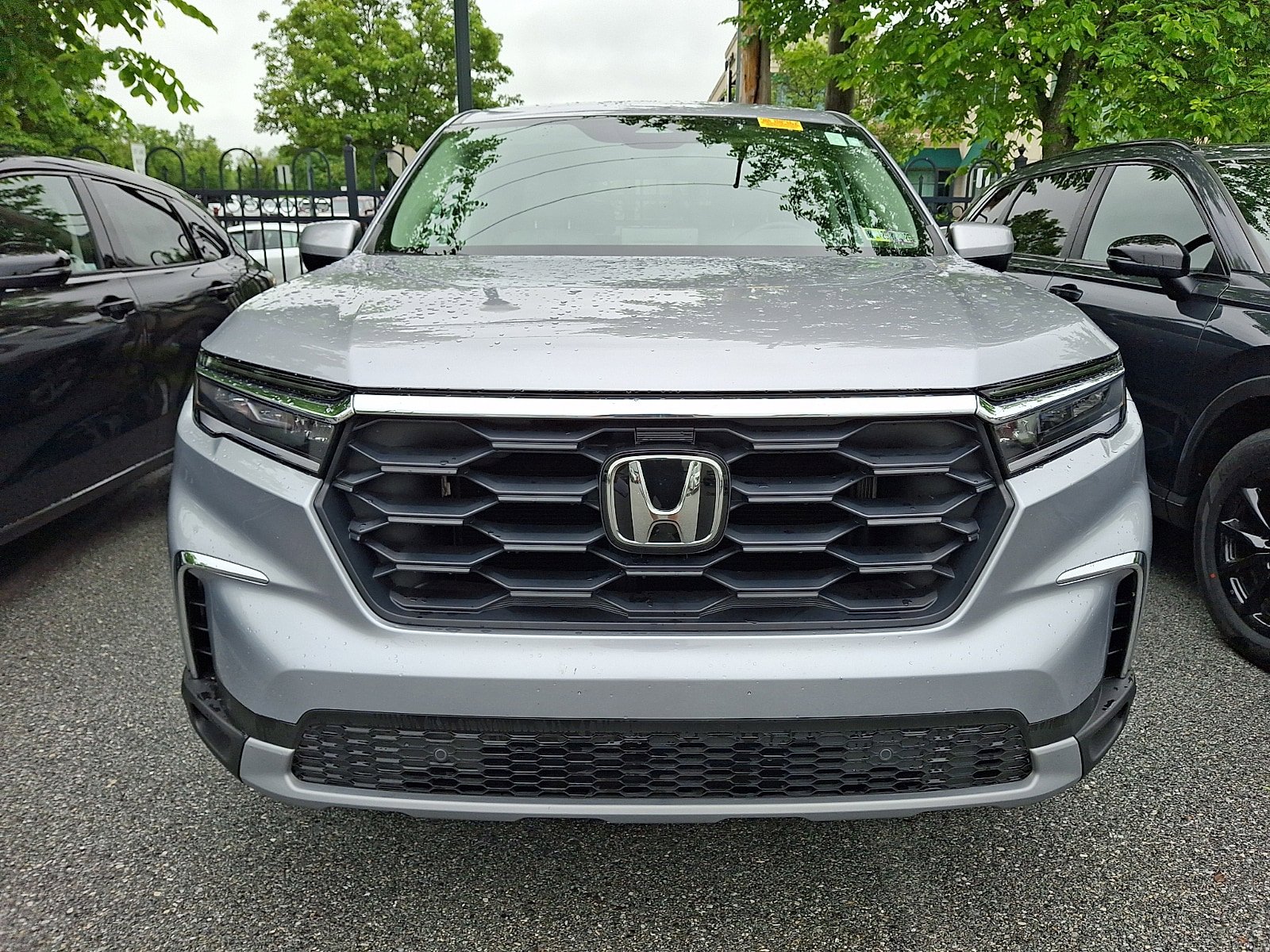 Used 2023 Honda Pilot EX-L image 2