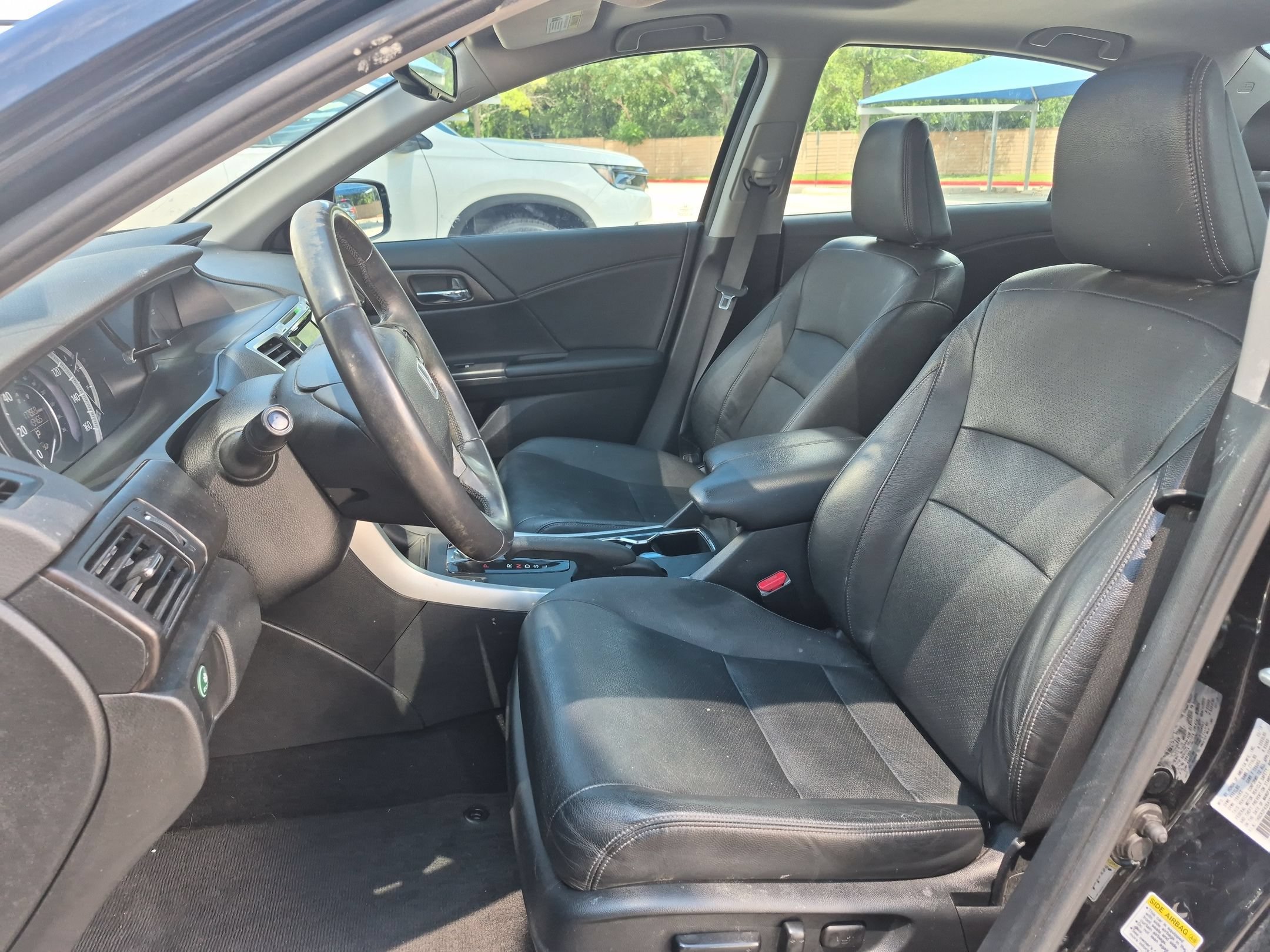 Used 2014 Honda Accord EX-L image 9