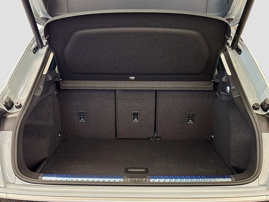 New 2026 Audi Q3 quattro 2.0T image 21