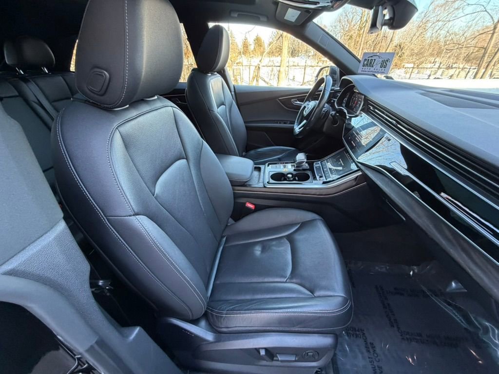 Used 2021 Audi Q8 Premium Plus w/ Premium Plus Package AWD/4WD image 29