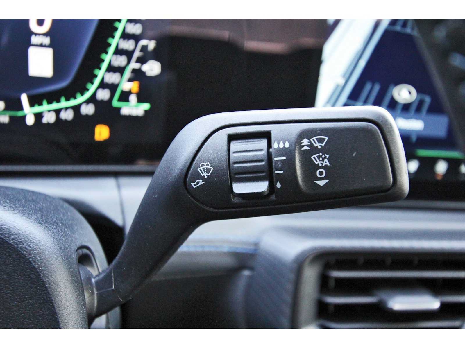 Used 2026 Ford Mustang Dark Horse RWD image 13