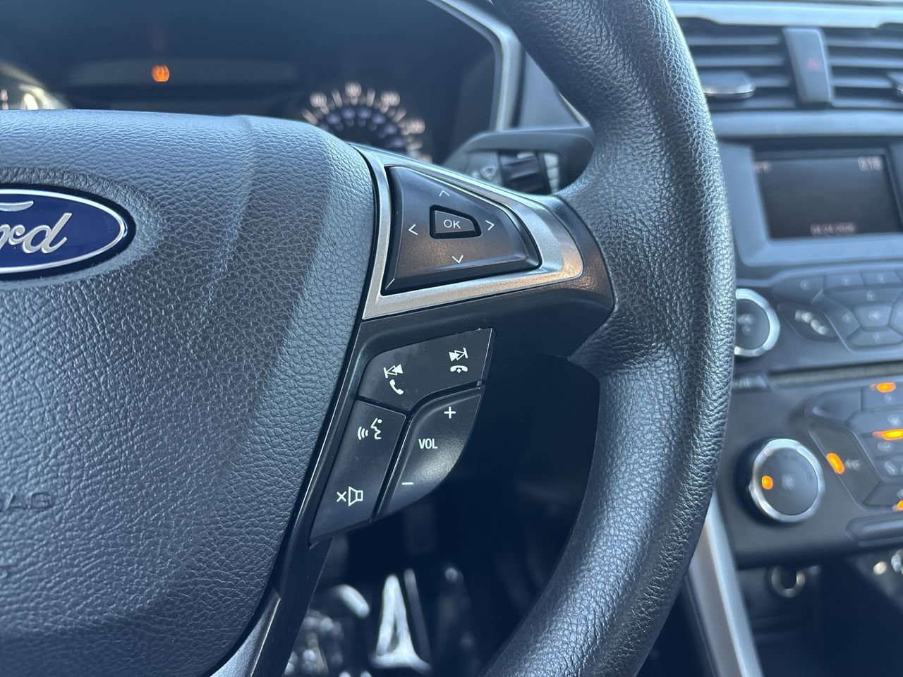 Used 2017 Ford Fusion S FWD image 26