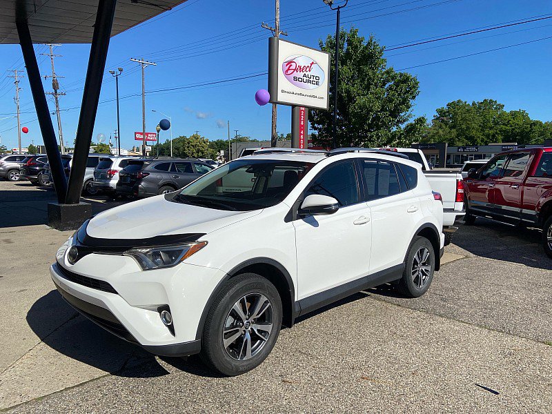 Used 2018 Toyota RAV4 XLE AWD/4WD image 8