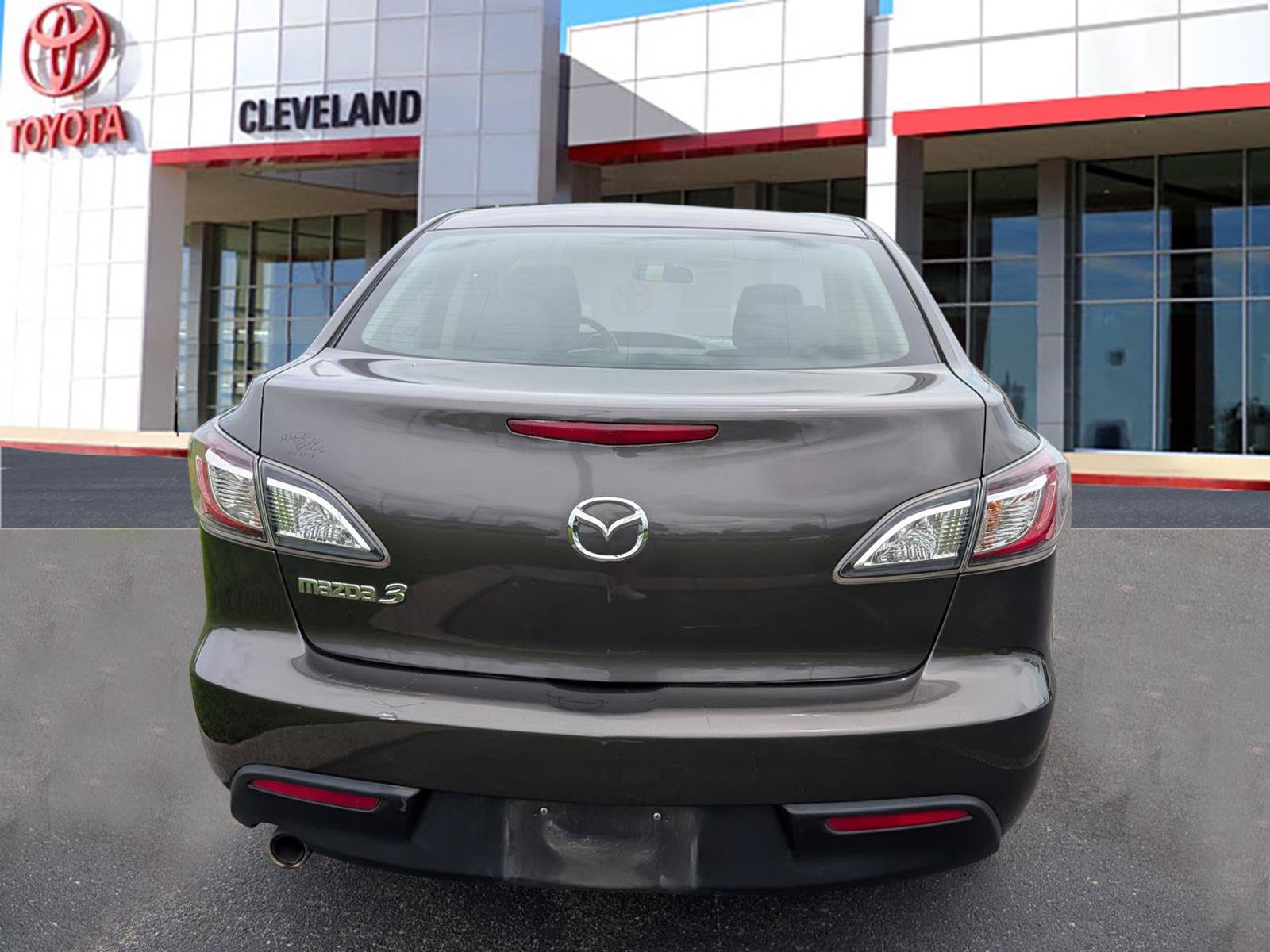 Used 2010 MAZDA MAZDA3 i Touring FWD image 6