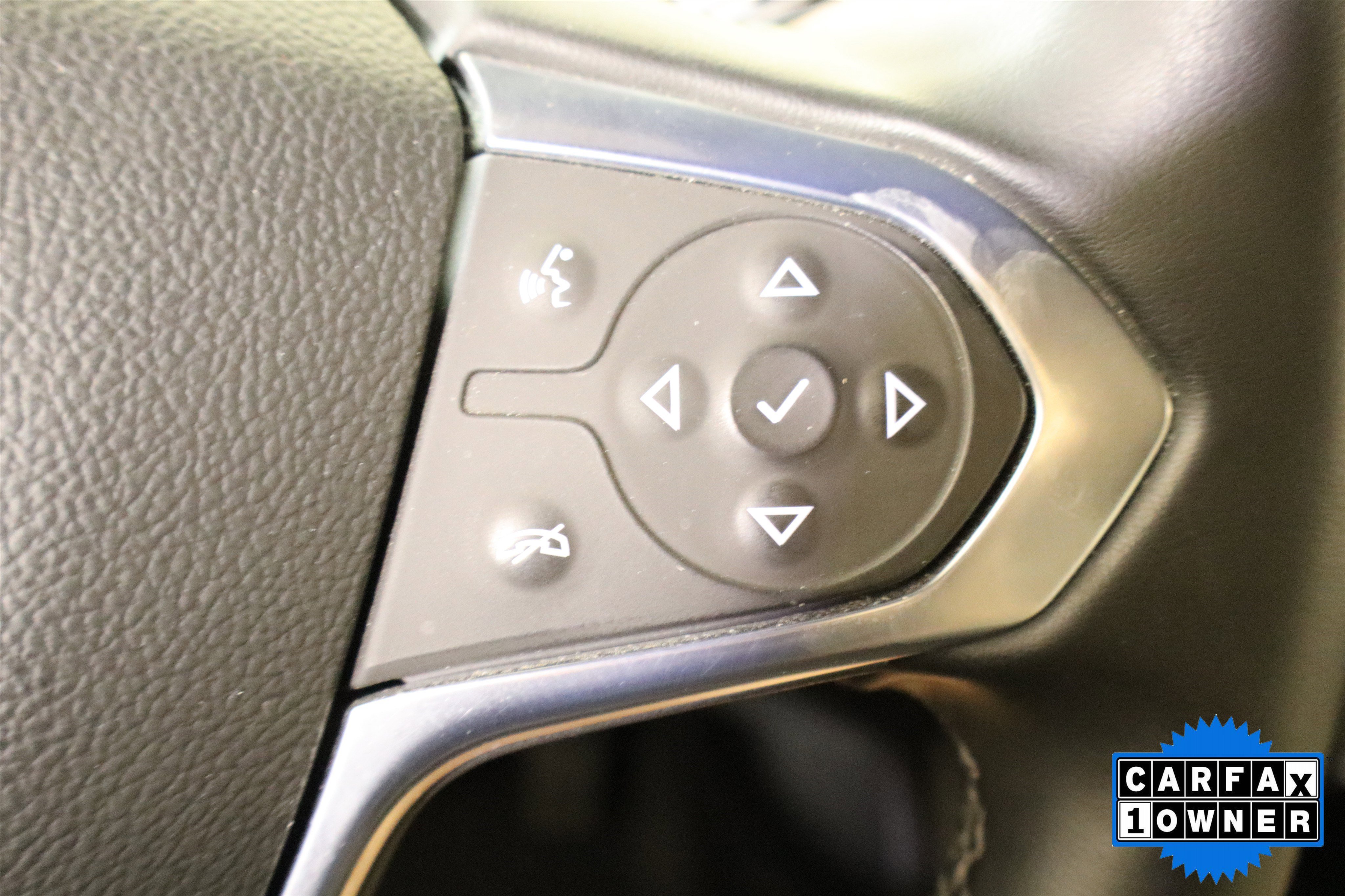 Used 2024 Chevrolet Traverse LT AWD/4WD image 29