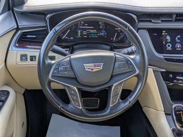 Used 2019 Cadillac XT5 Luxury image 15