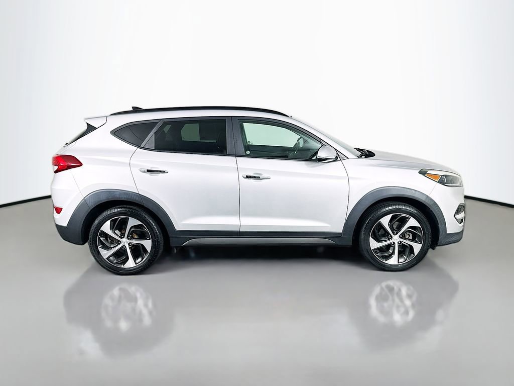 Used 2016 Hyundai Tucson Limited w/ Option Group 03 image 8