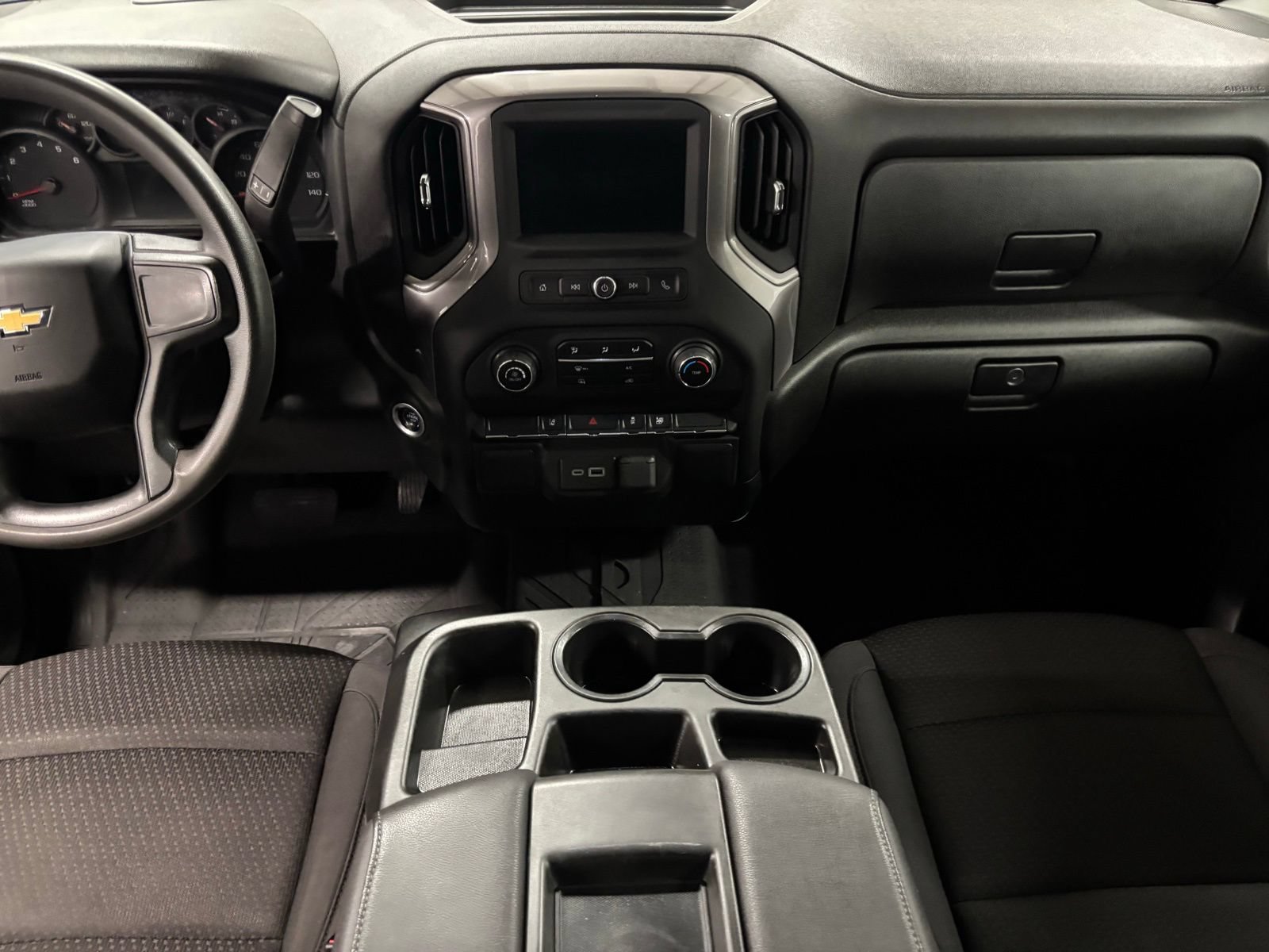 Used 2024 Chevrolet Silverado 2500 Custom AWD/4WD image 11