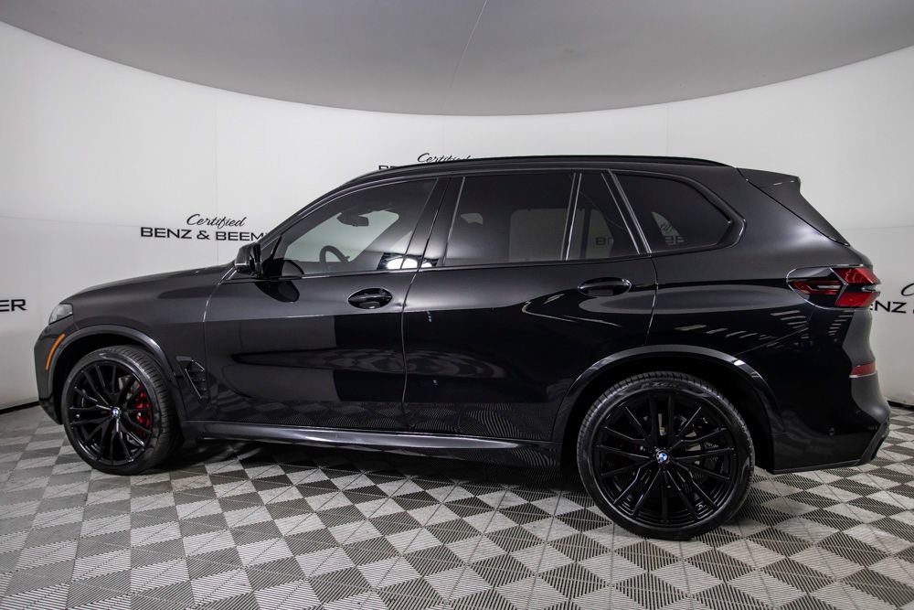 Used 2024 BMW X5 sDrive40i w/ Executive Package RWD image 13