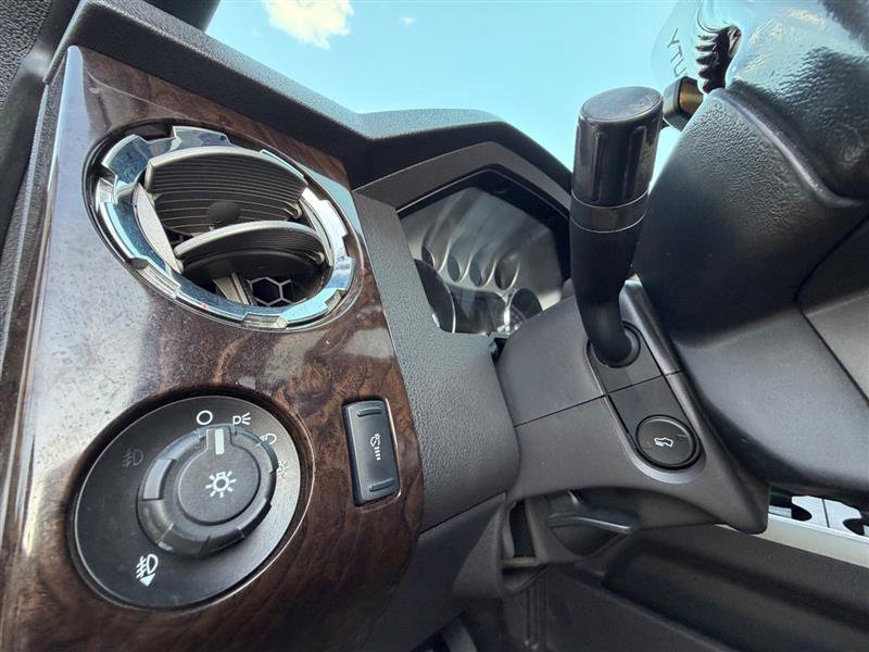 Used 2015 Ford F250 Platinum AWD/4WD image 13