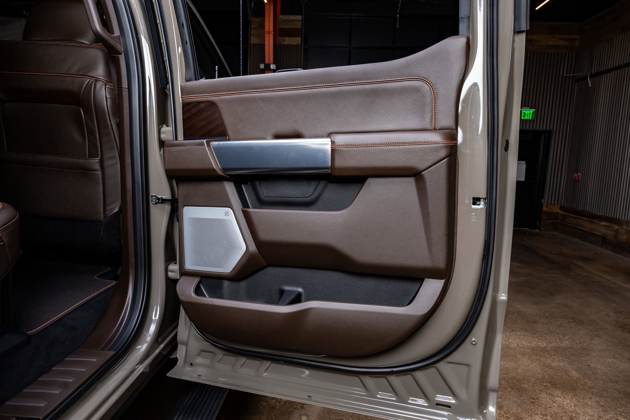 Used 2026 Ford F250 King Ranch w/ Chrome Package image 39