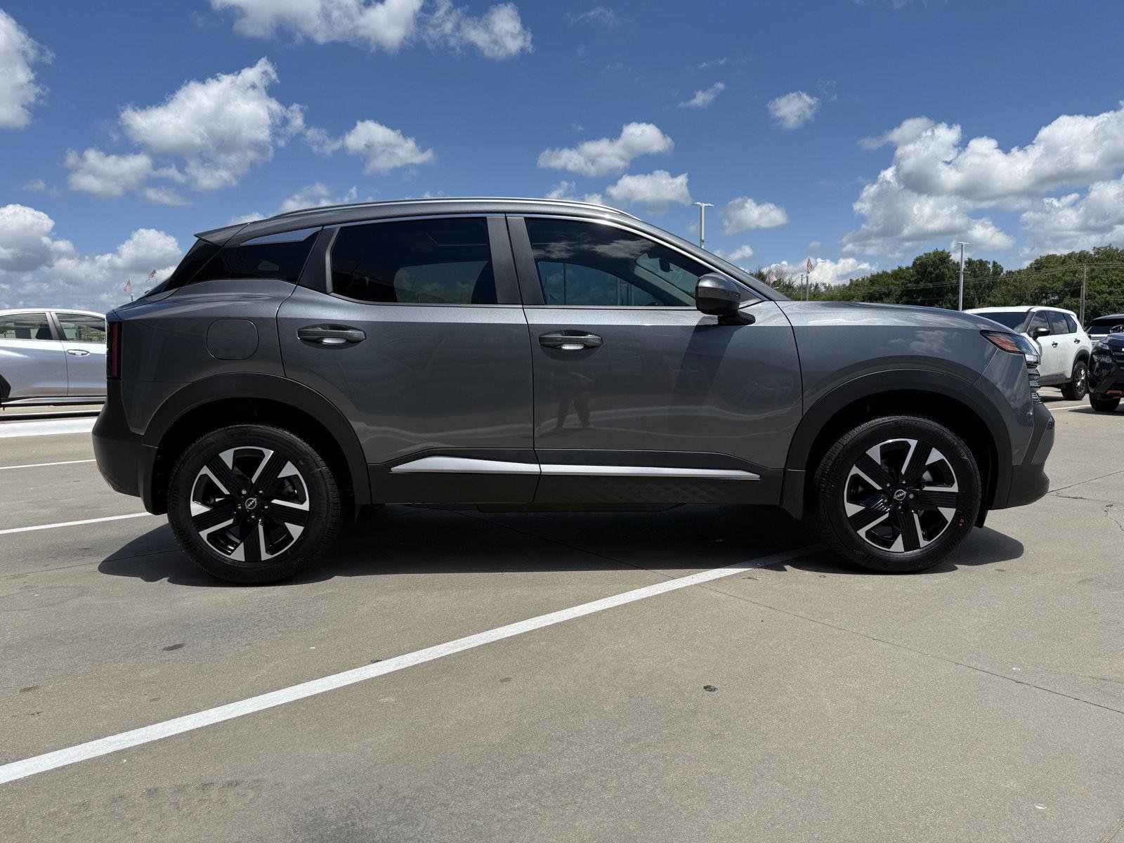 New 2026 Nissan Kicks SV w/ SV Premium Package image 8