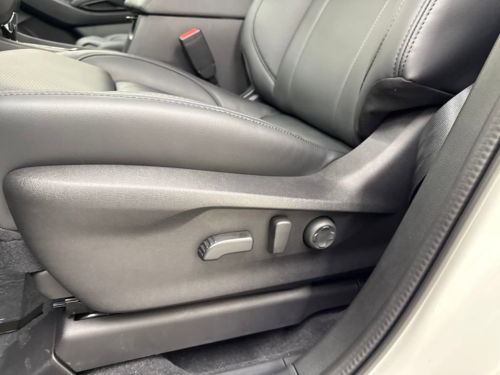 New 2025 Subaru Ascent Bronze Edition image 13