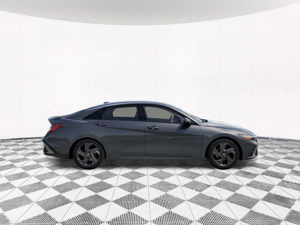 New 2026 Hyundai Elantra Sport w/ Cargo Package FWD image 11
