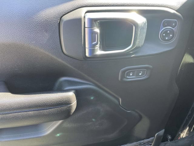 Certified 2023 Jeep Wrangler Sport AWD/4WD image 15