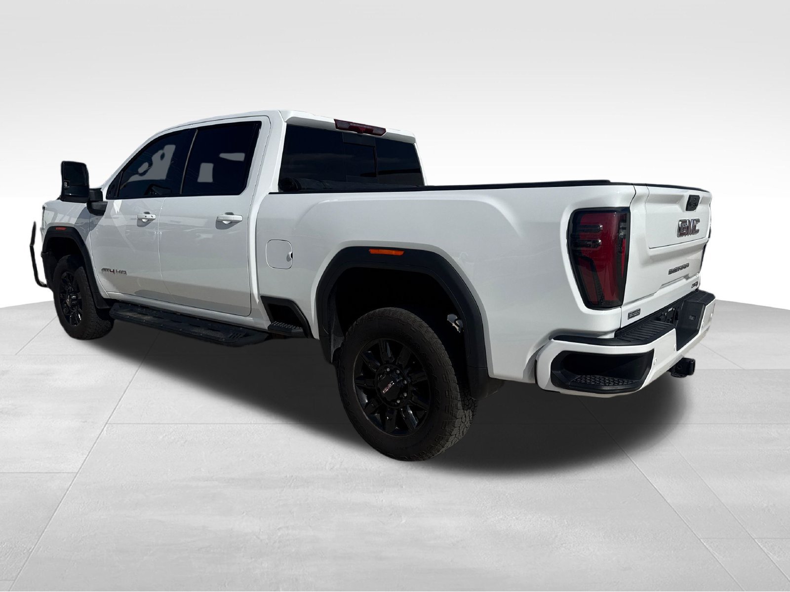 Used 2026 GMC Sierra 3500 AT4 AWD/4WD image 17