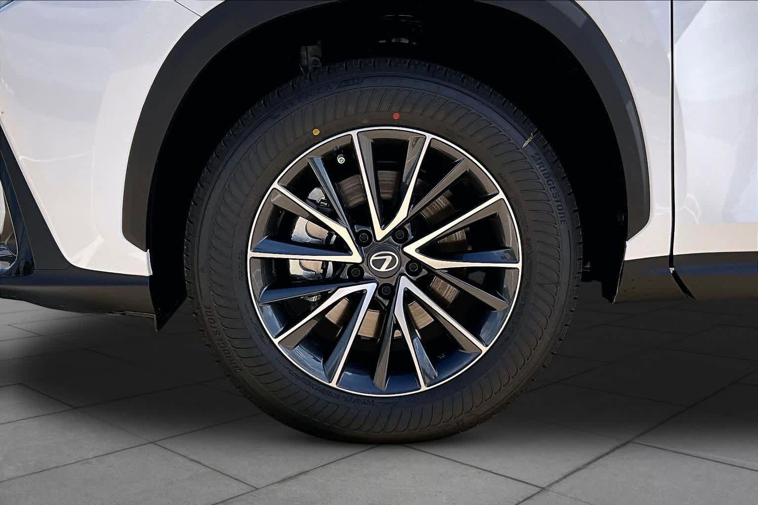 New 2026 Lexus NX 350 AWD image 11