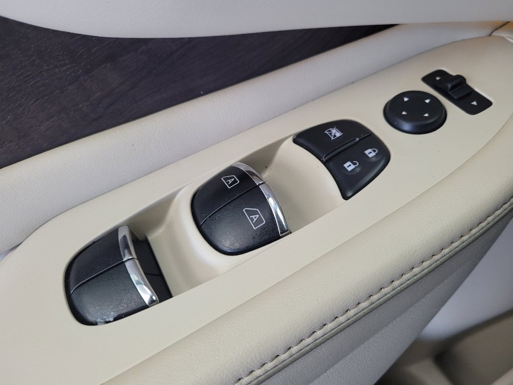 Used 2019 Nissan Murano Platinum w/ Cargo Package image 27