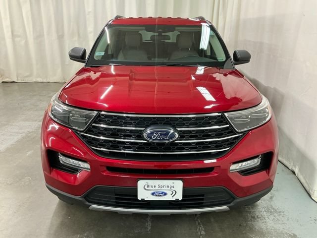 Used 2023 Ford Explorer XLT w/ Equipment Group 202A AWD/4WD image 10