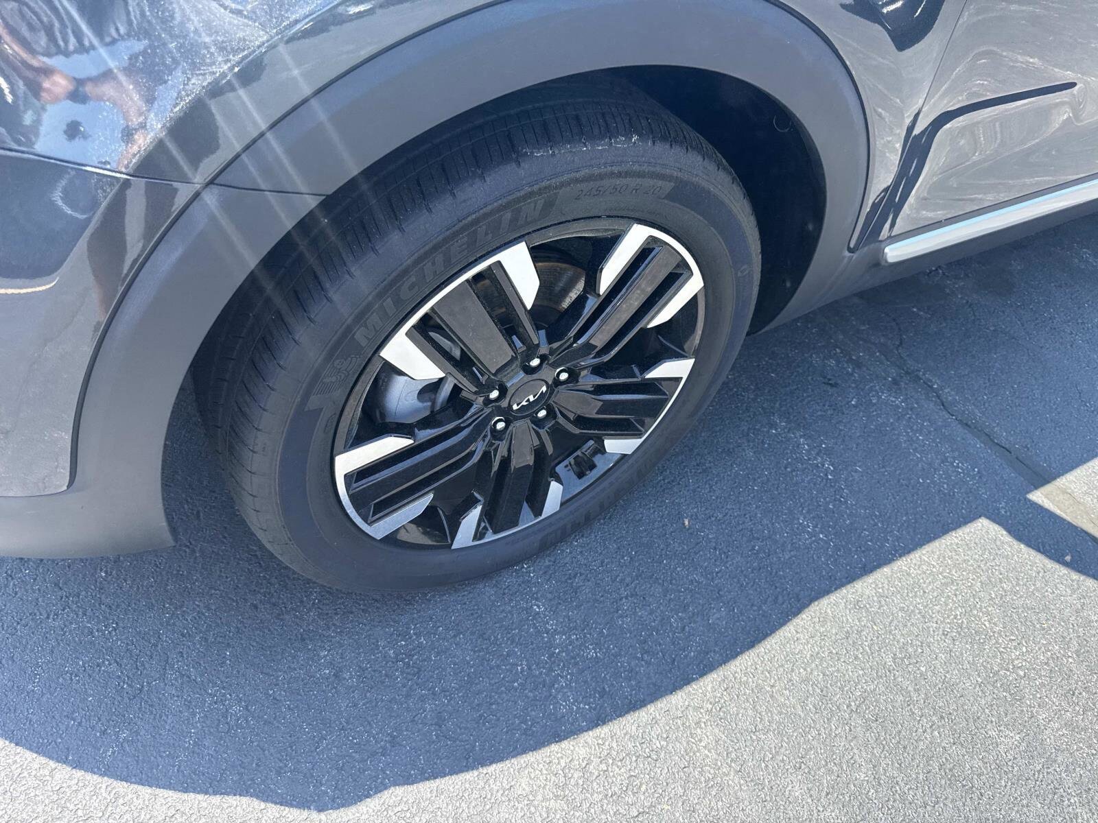 Used 2024 Kia Telluride SX Prestige AWD/4WD image 12