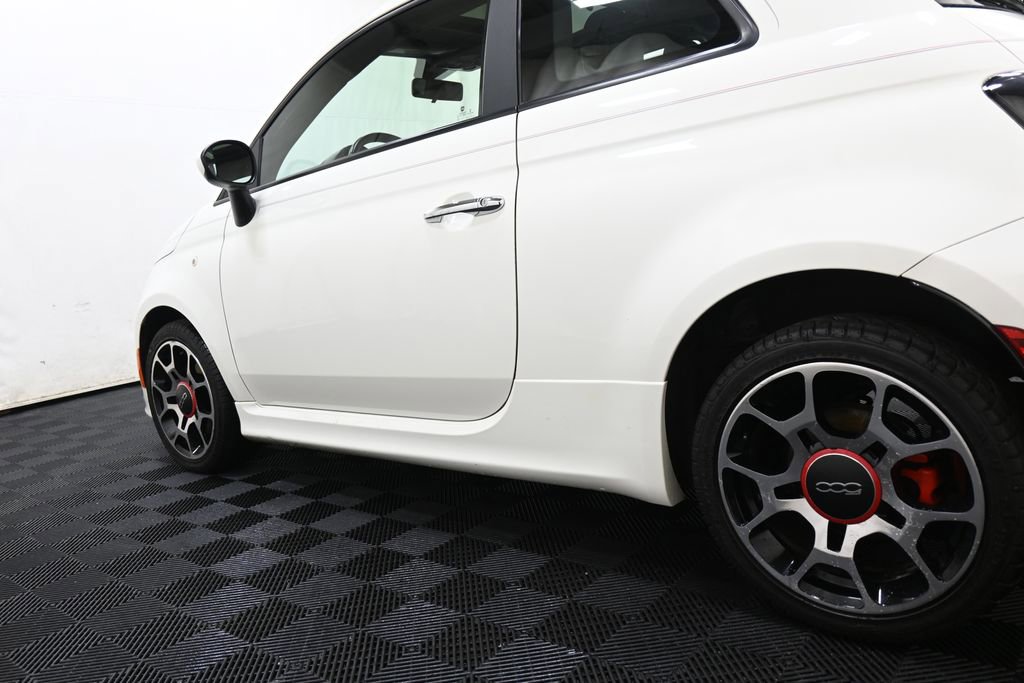 Used 2013 FIAT 500 Turbo w/ Beats Audio Pkg FWD image 9