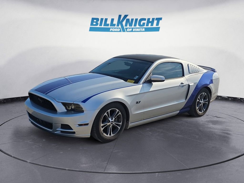 Used 2014 Ford Mustang Premium image 1