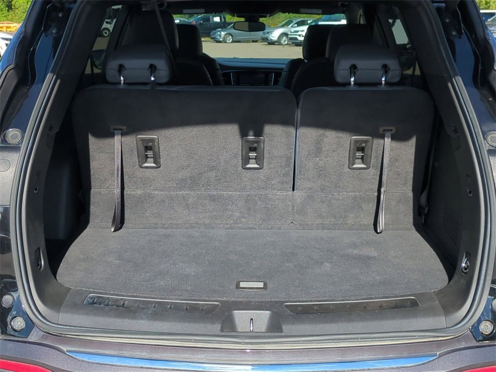 Certified 2023 Buick Enclave Essence image 24