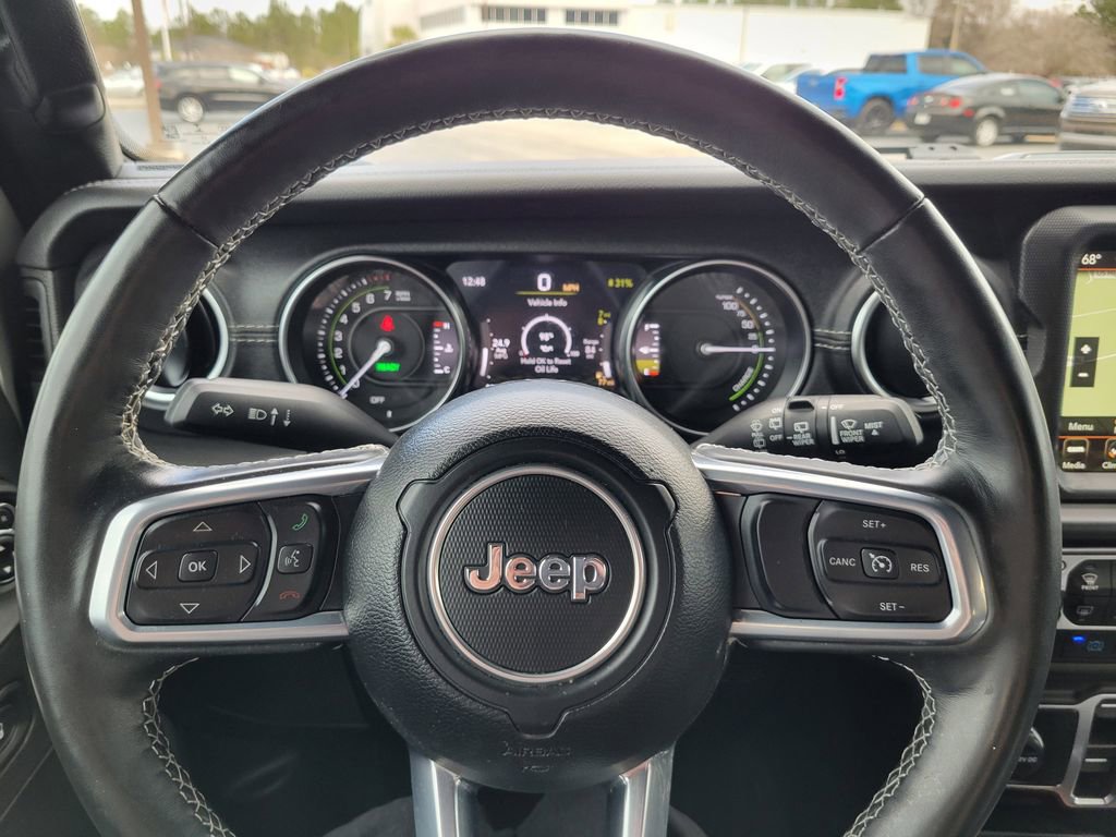 Used 2023 Jeep Wrangler Unlimited Sahara w/ Cold Weather Group image 31