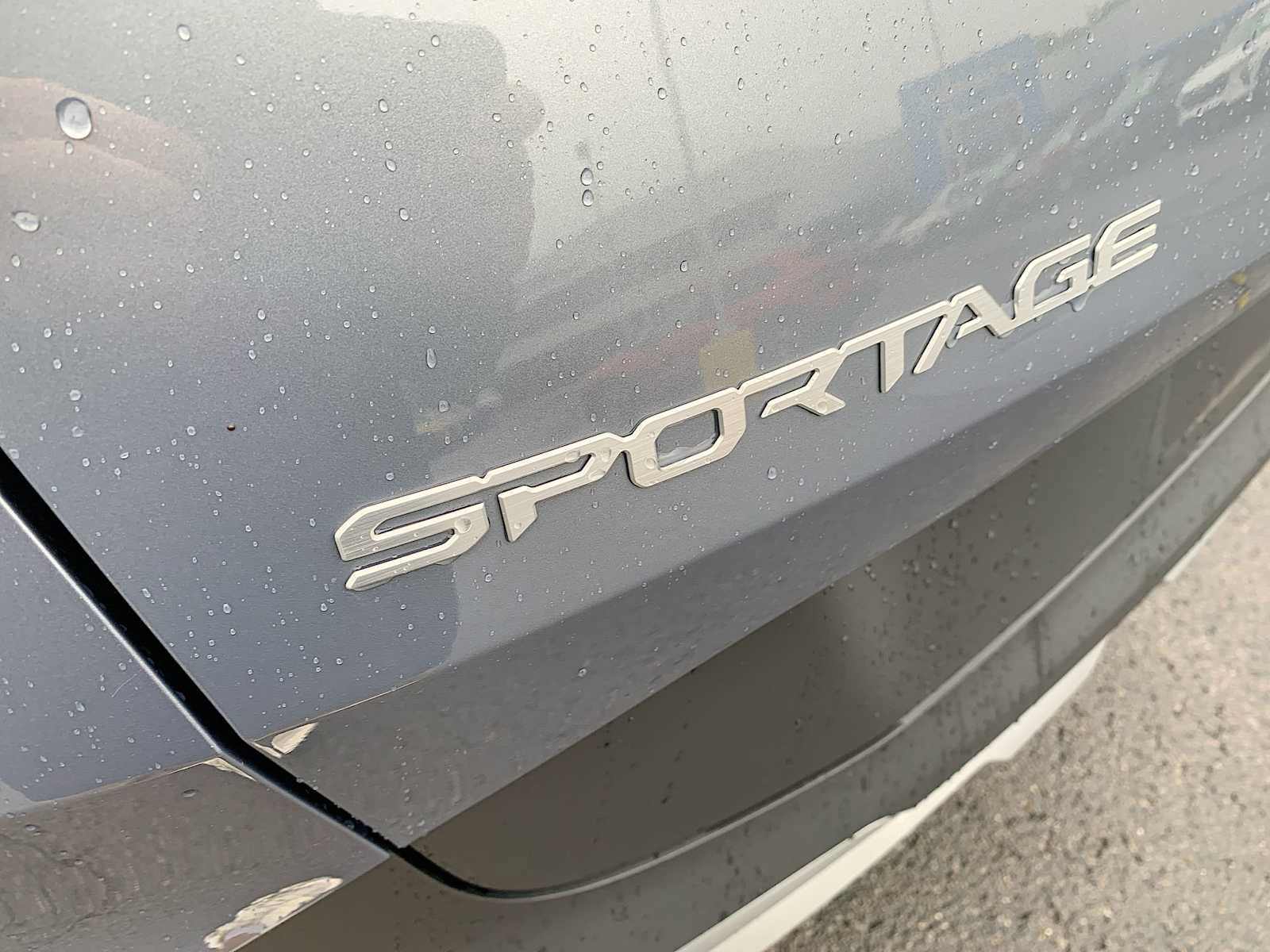 Used 2025 Kia Sportage EX w/ Premium Package AWD/4WD image 31