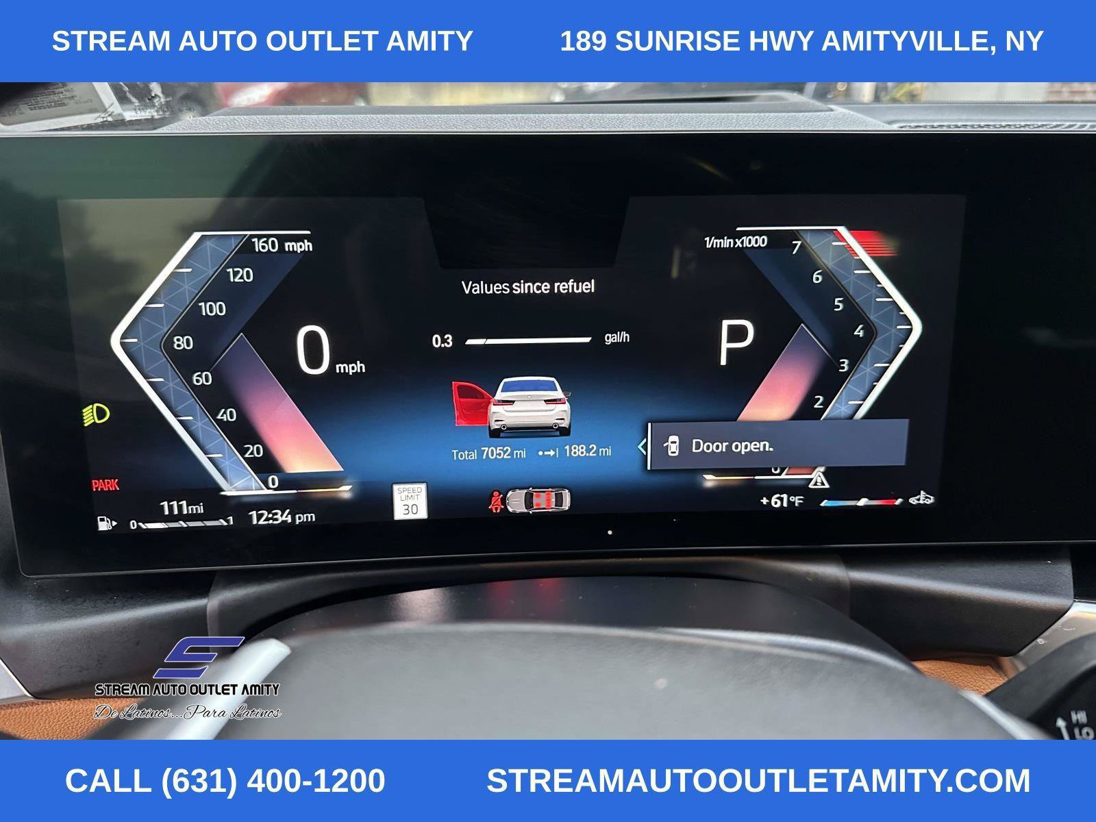 Used 2024 BMW 330i xDrive Sedan w/ Premium Package AWD/4WD image 30