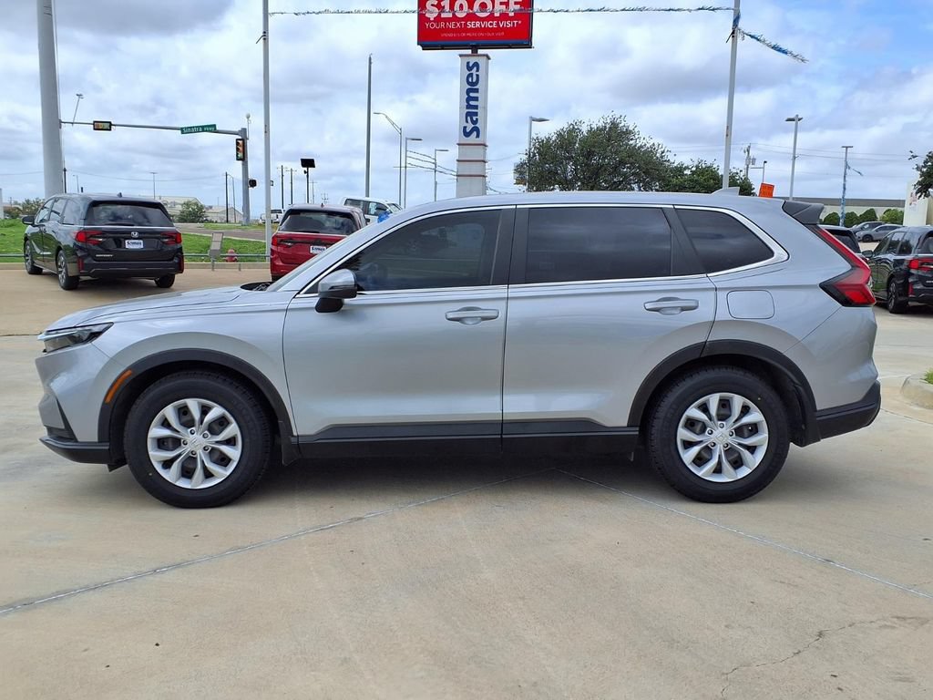 Used 2023 Honda CR-V LX image 4