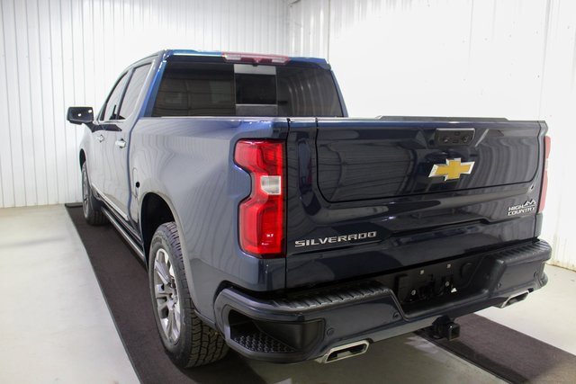 Used 2022 Chevrolet Silverado 1500 High Country w/ Max Trailering Package image 4