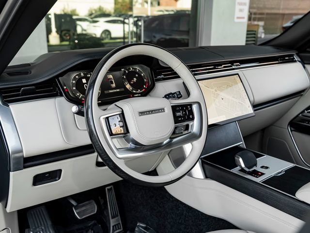 Certified 2024 Land Rover Range Rover Autobiography AWD/4WD image 16