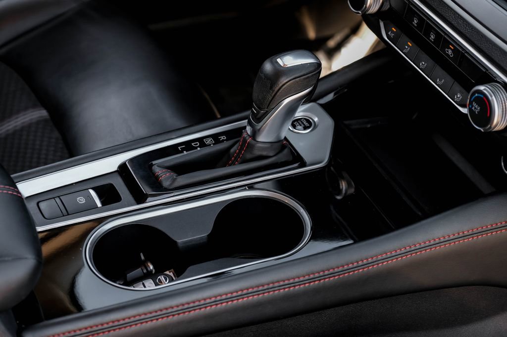 Used 2023 Nissan Altima 2.5 SR image 22