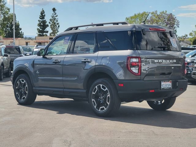 Certified 2023 Ford Bronco Sport Outer Banks w/ Tech Package image 2