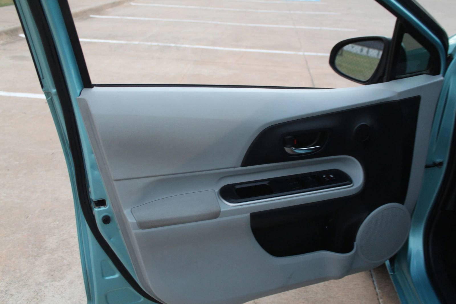 Used 2014 Toyota Prius C Two image 16