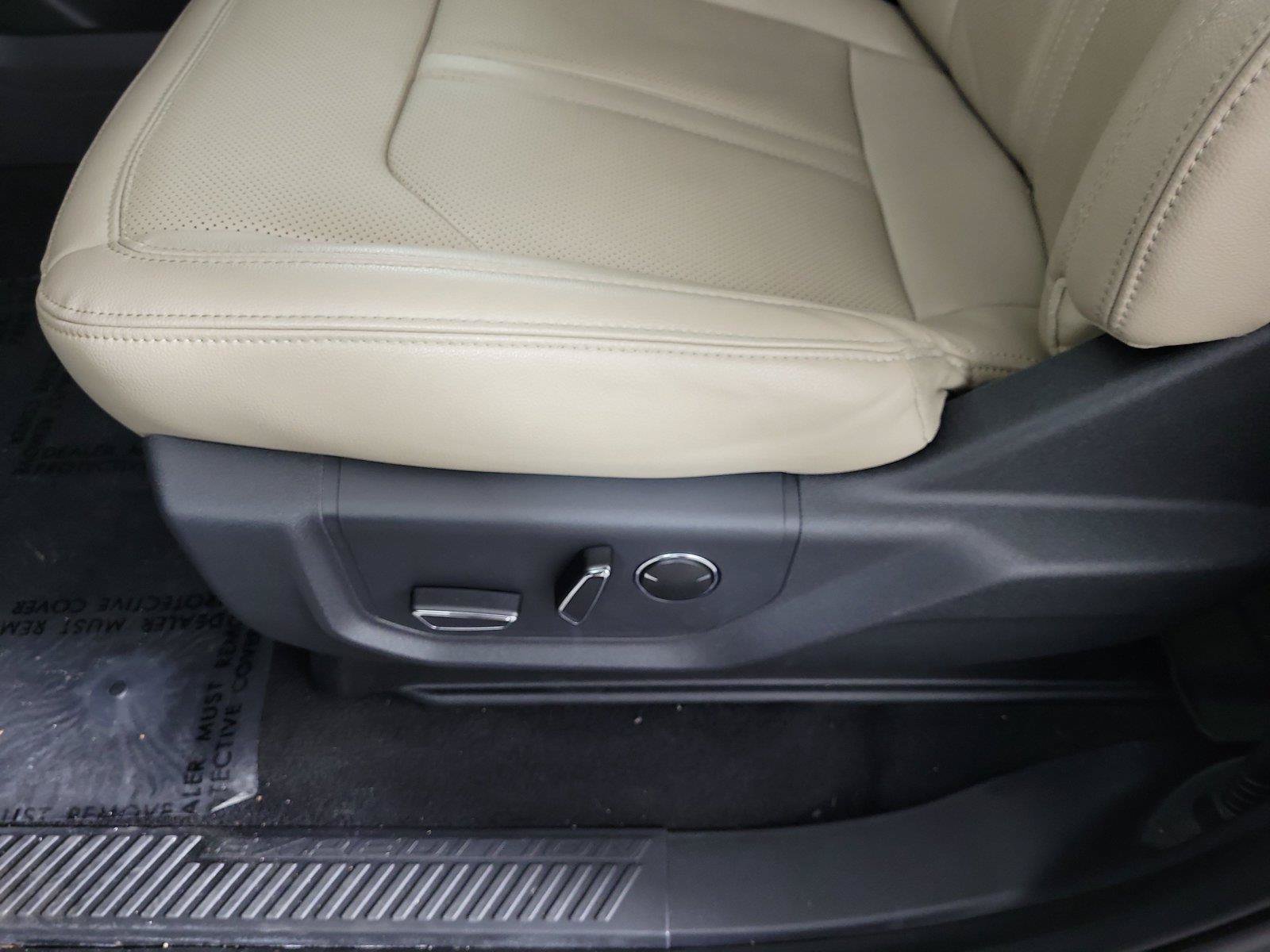 Used 2024 Ford Expedition Max Limited RWD image 21