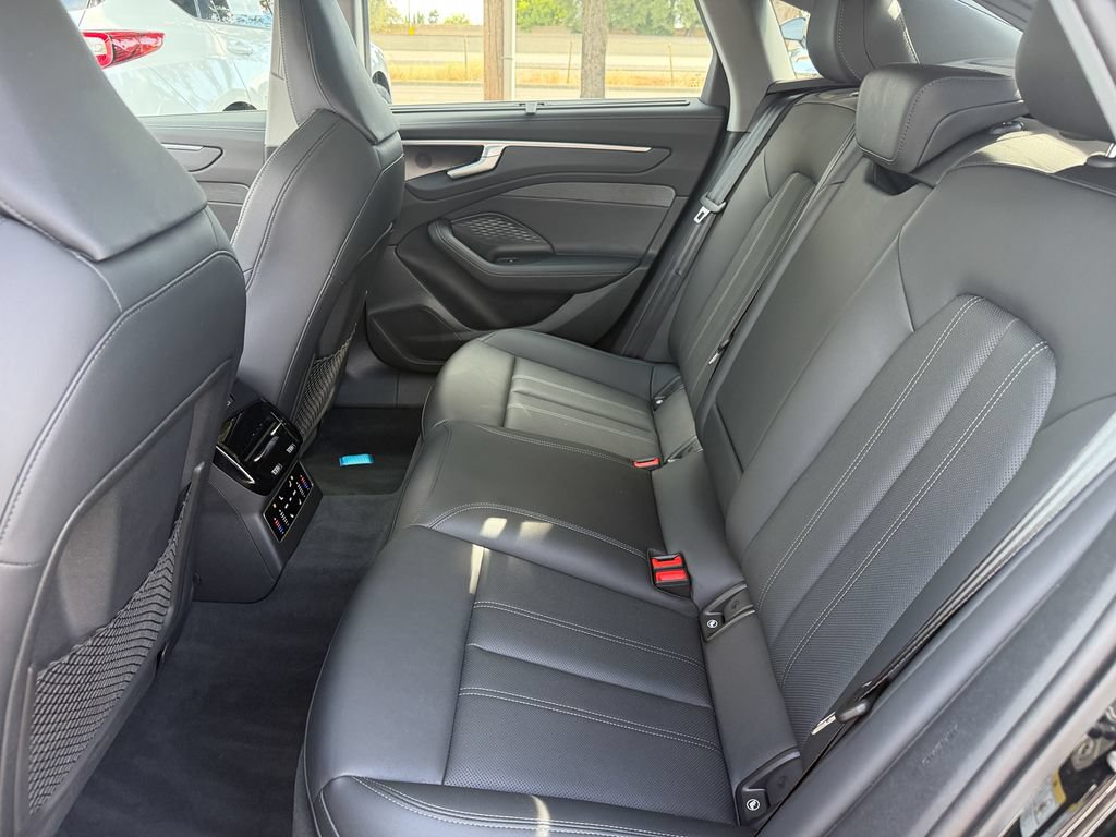 Used 2026 Audi A6 Premium Plus w/ Premium Plus Package AWD/4WD image 26