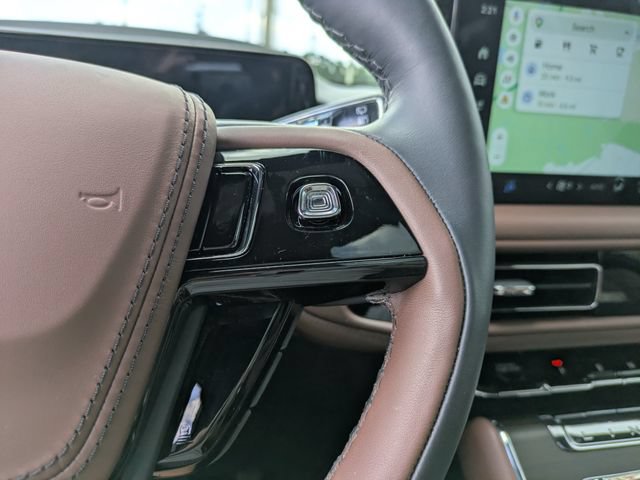 Used 2026 Lincoln Aviator Reserve w/ Luxury Package RWD image 29