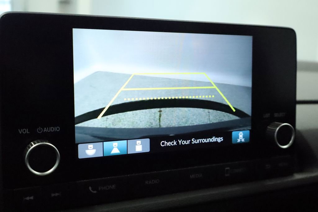 Used 2025 Honda CR-V EX image 39