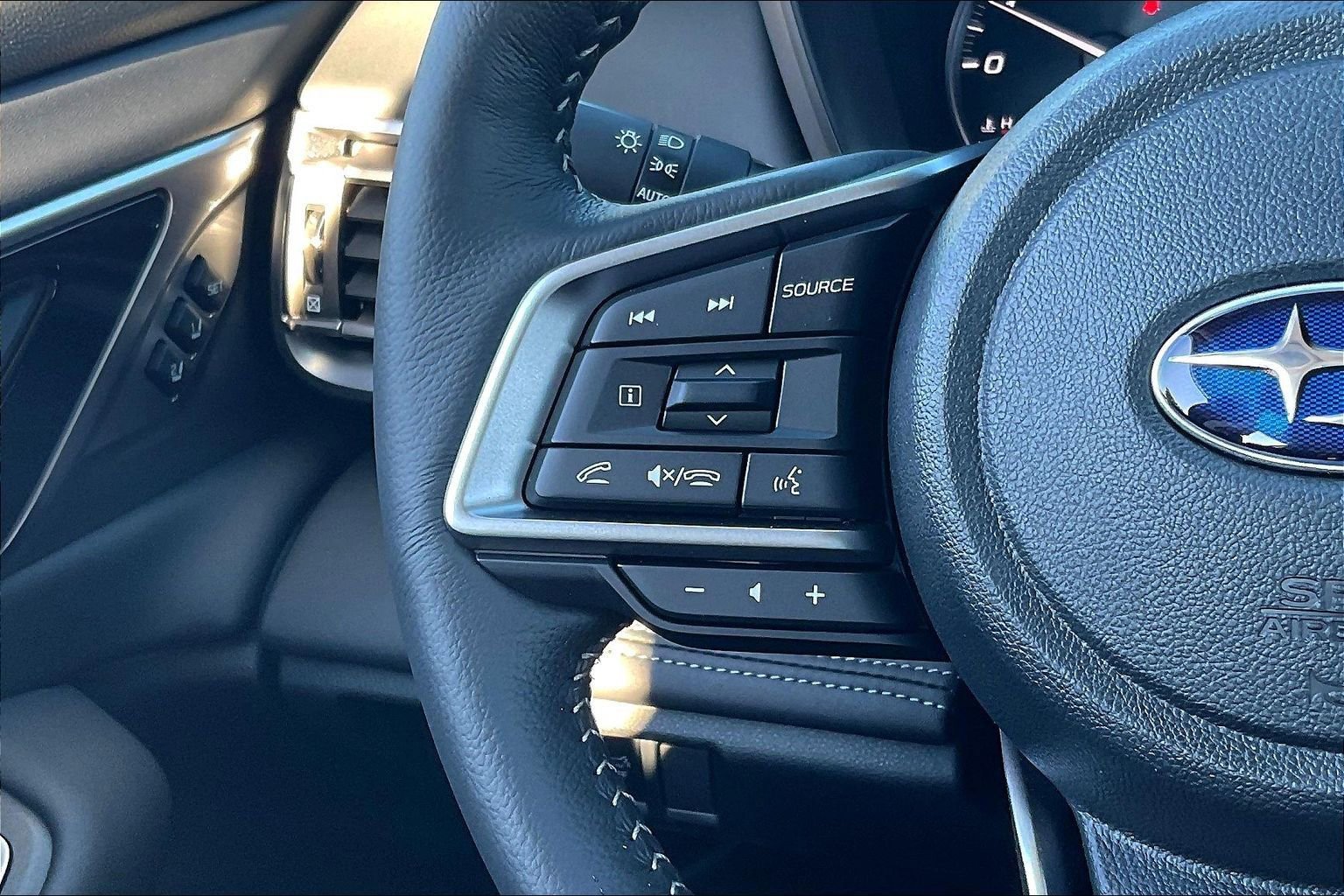 New 2025 Subaru Outback Limited image 17