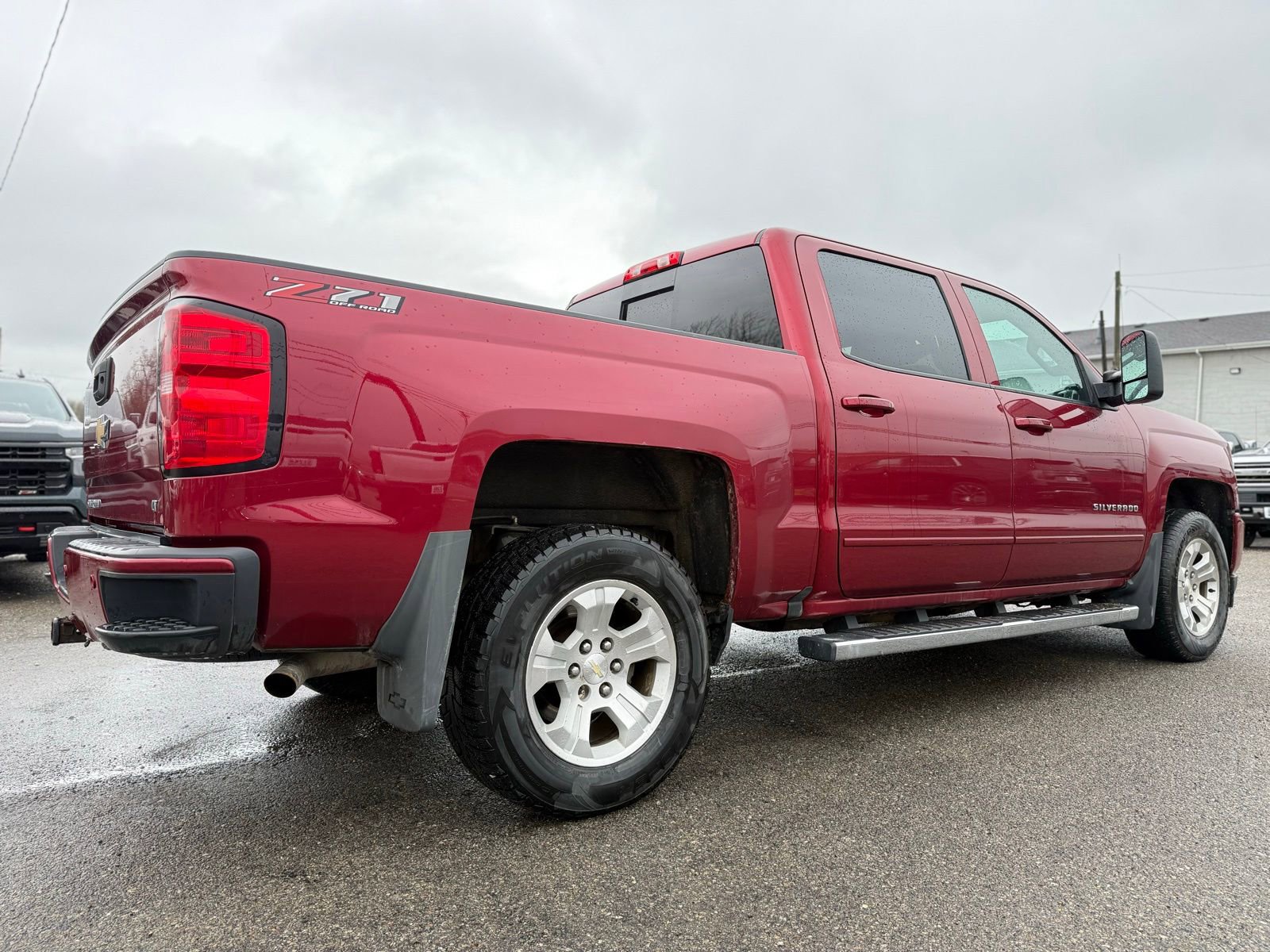 Used 2018 Chevrolet Silverado 1500 LT w/ All Star Edition image 7