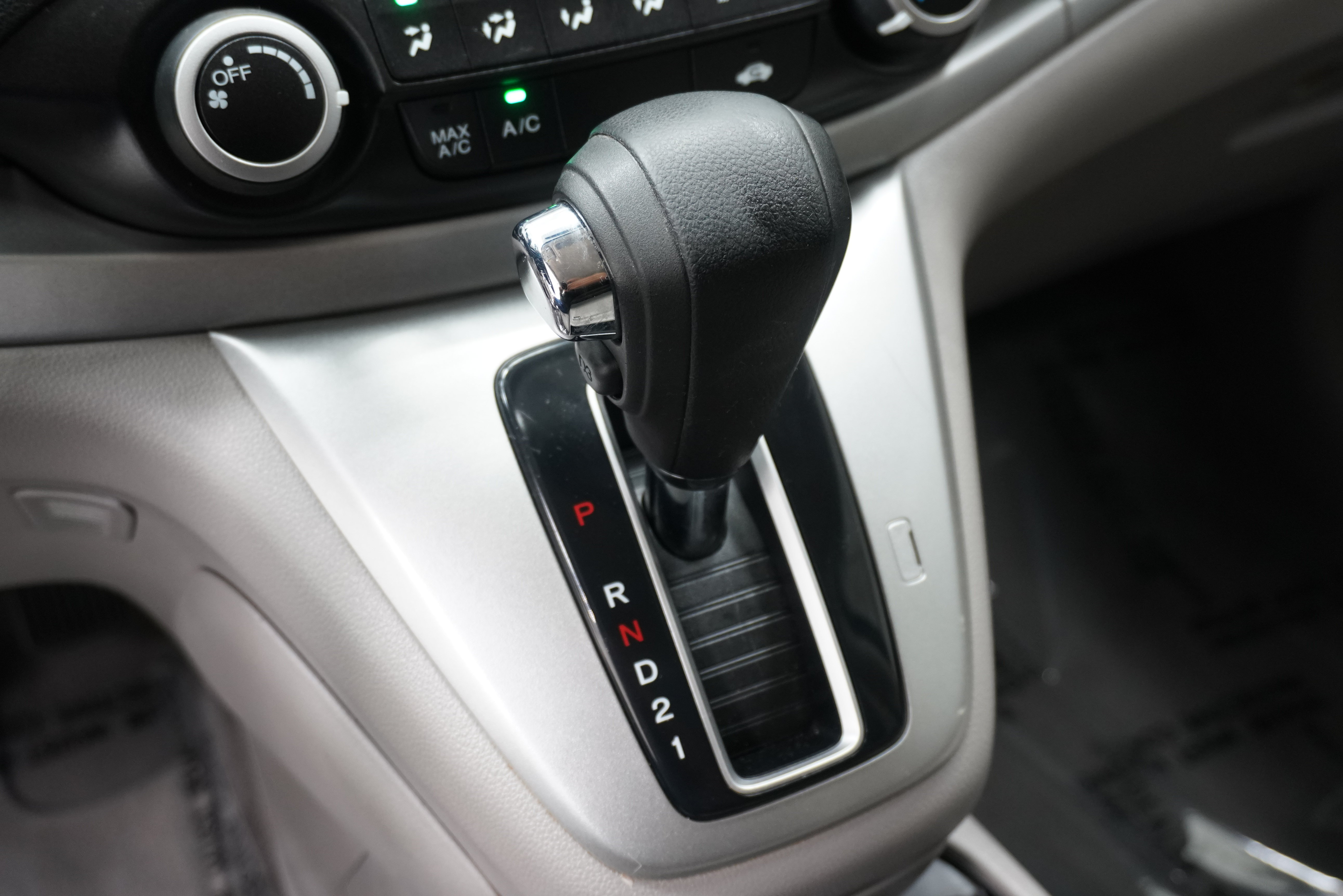 Used 2012 Honda CR-V LX image 15