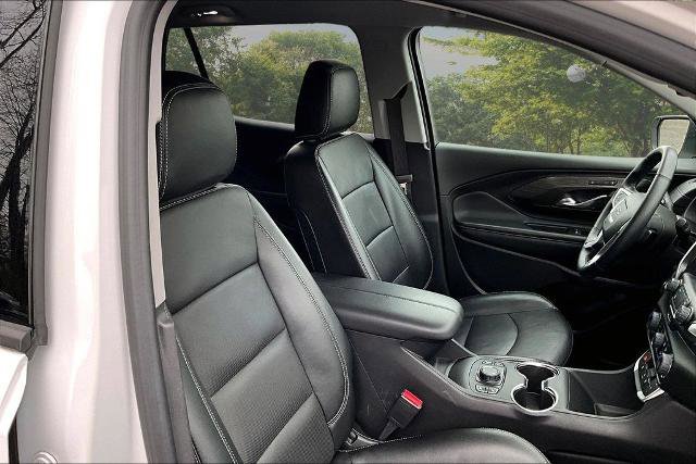Used 2024 GMC Terrain SLT image 7
