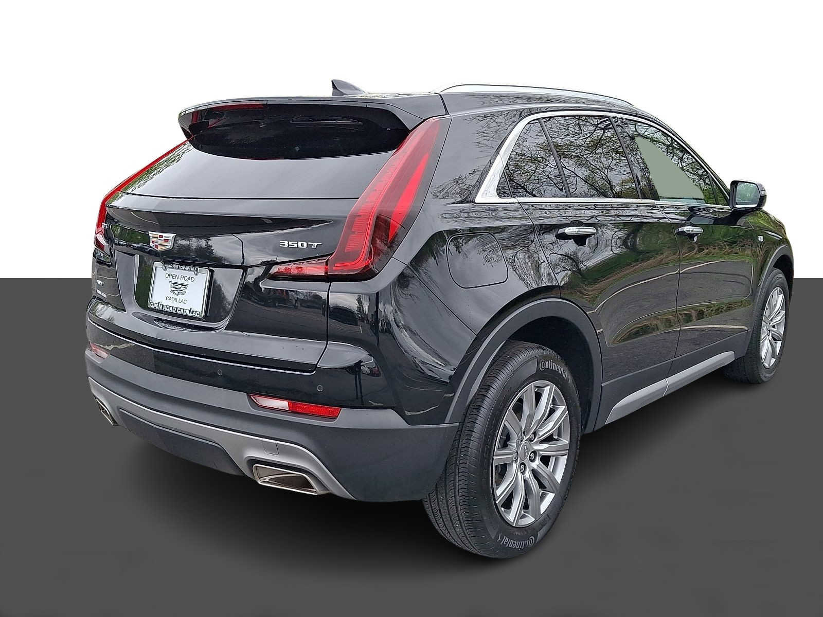 Used 2023 Cadillac XT4 Premium Luxury AWD/4WD image 6