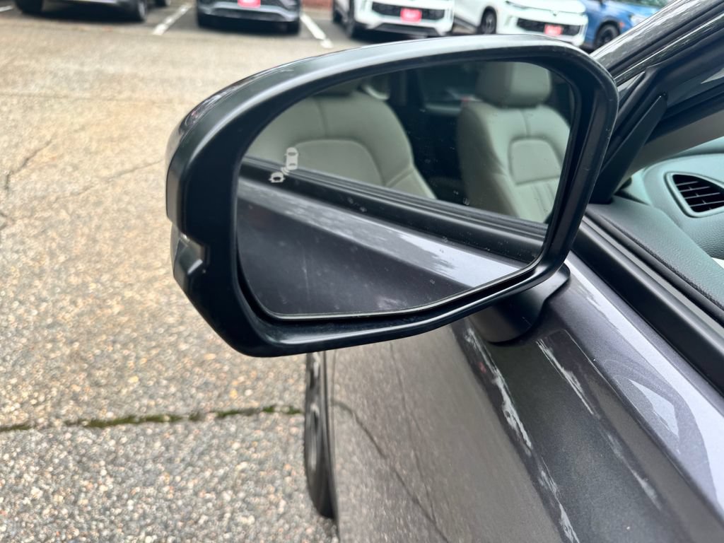 Used 2026 Honda HR-V EX-L image 18