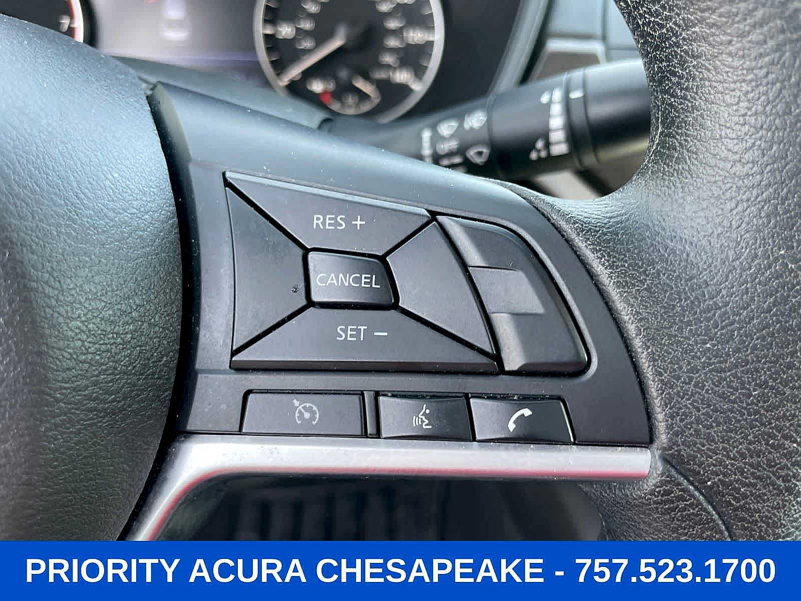 Used 2025 Nissan Altima 2.5 SV FWD image 14